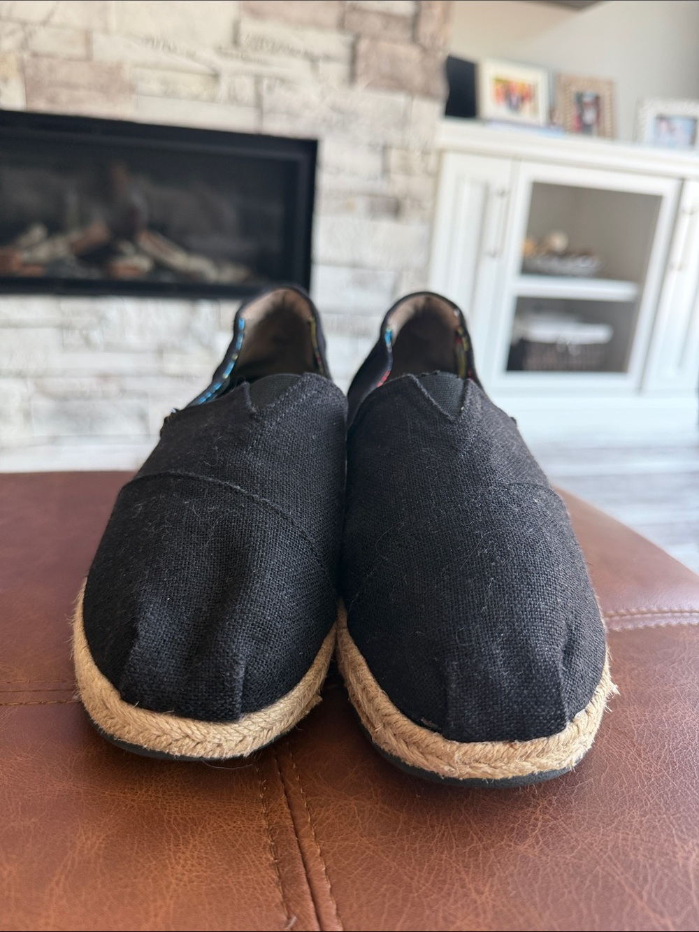 Toms Black Canvas Espadrille Flats with Jute Trim